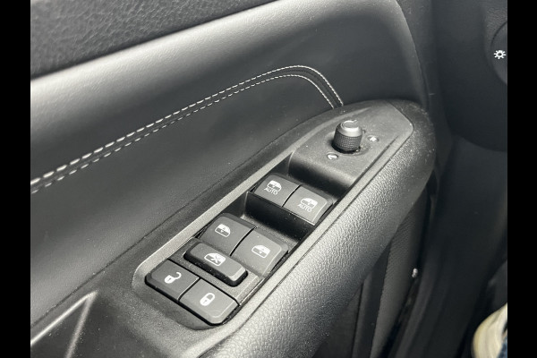Jeep Compass 1.3T Limited 150pk/110Kw DDCT Automaat | Panodak | Adapt. Cruise | Carplay/Android Auto | Keyless |