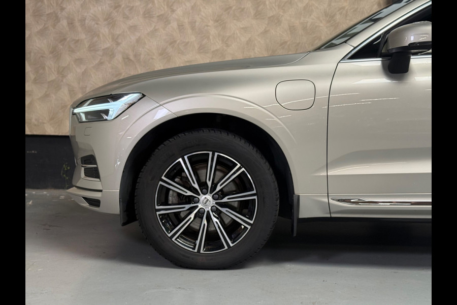 Volvo XC60 2.0 Recharge T6 AWD Business Pro | Pano | Carplay | Trekhaak | Camera | Stuur/Stoelverwarming
