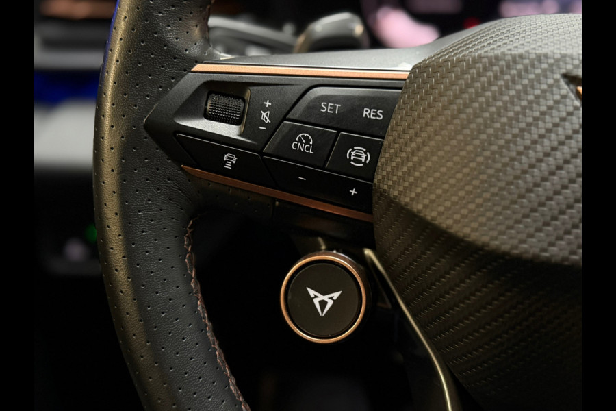 CUPRA Terramar 1.5 TSI e Business |HuD|360 CAMERA|MEMORY|KEYLESS|CARPLAY|NIGHT VIEUW|FABRIEKSGARANTIE|DODEHOEK|ACC|LANE ASSIST|