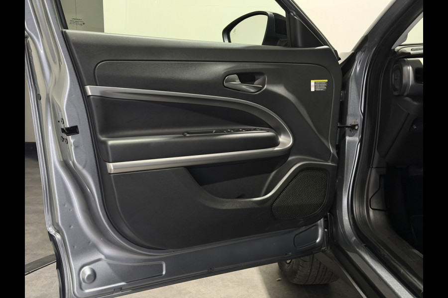Jeep Avenger Altitude 54 kWh | Warmtepomp | Keyless | Stoelen verwarmd | LED