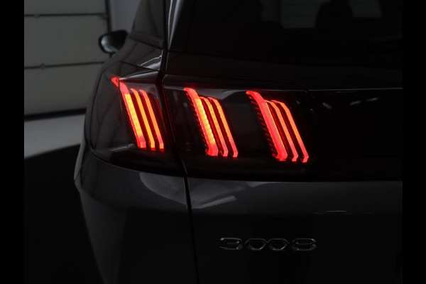Peugeot 3008 1.6 HYbrid 225 Allure Pack Business SOG 98,2% | Navigatie | Dodehoek ASS | Apple Carplay | Camera |