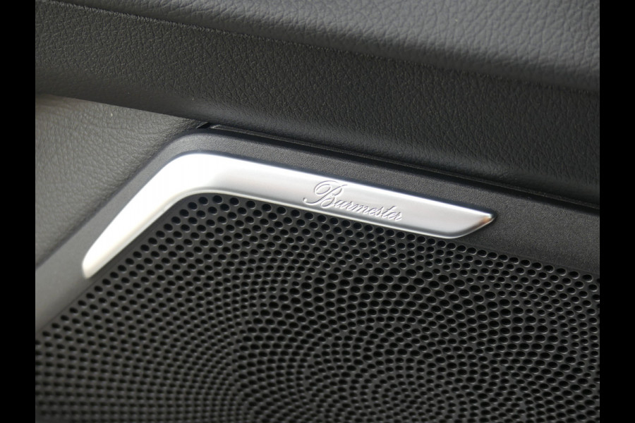 Mercedes-Benz V-Klasse 220D Lang Dubbel Cabine LED/LEER/Trekhaak/Burmester