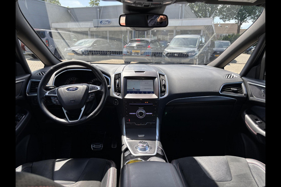 Ford S-Max 2.5 ST-Line FHEV 7 Persoons | 190pk | Panoramadak | Winter Pack | Adaptive cruise control | Geheugenstoelen