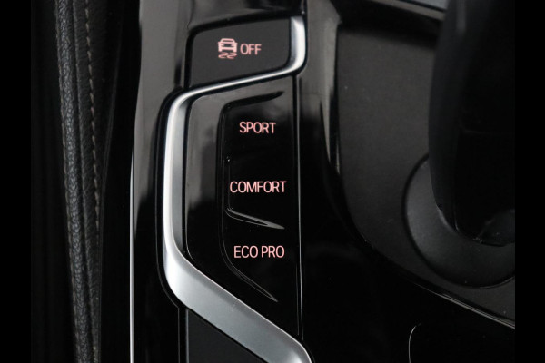 BMW 5 Serie Touring 530i High Executive Edition | M-Pakket | Soelverwarming/ventilatie | Trekhaak | Pano.Dak | Apple Carplay |