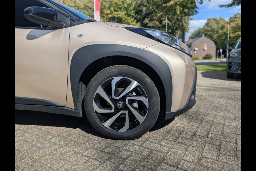 Toyota Aygo X 1.0 VVT-i S-CVT first