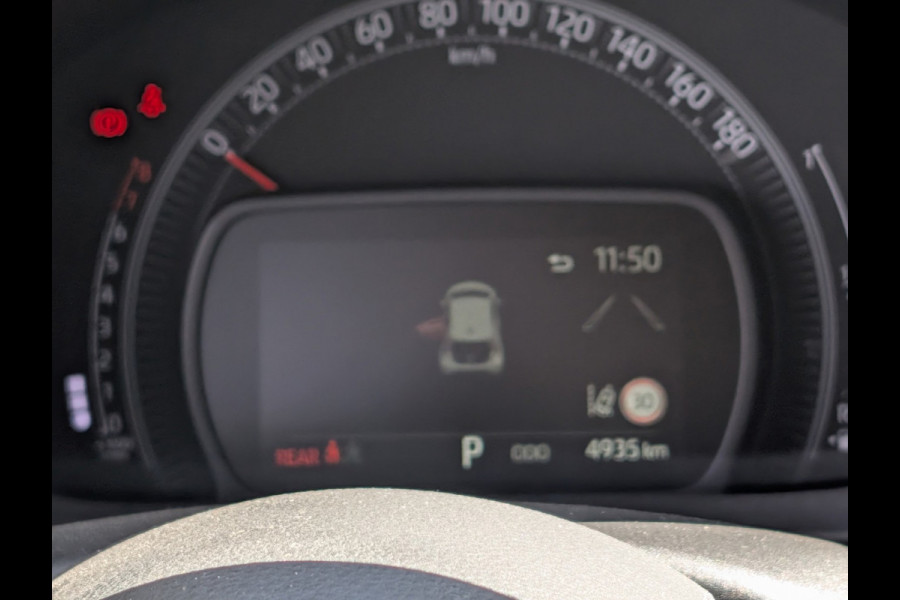 Toyota Aygo X 1.0 VVT-i S-CVT first