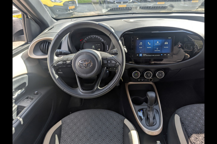 Toyota Aygo X 1.0 VVT-i S-CVT first
