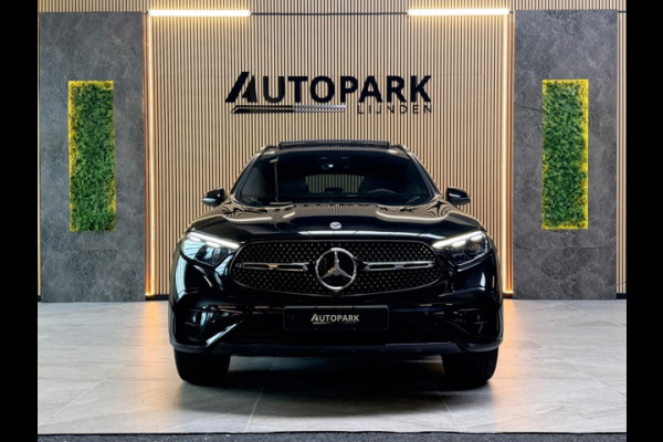 Mercedes-Benz GLC 300 4MATIC AMG Line PANO|HuD|360CAM|MASSAGE|MEMORY|KEYLESS|GARANTIE|SFEERVERLICHTING|DEALER ONDERHOUDEN|