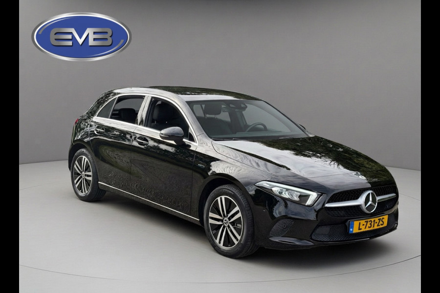 Mercedes-Benz A-Klasse 250 e Business Solution Luxury Limited, leder, sfeerverlichting, trekhaak,1 e eigenaar, NL auto met nap