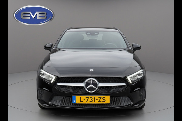 Mercedes-Benz A-Klasse 250 e Business Solution Luxury Limited, leder, sfeerverlichting, trekhaak,1 e eigenaar, NL auto met nap