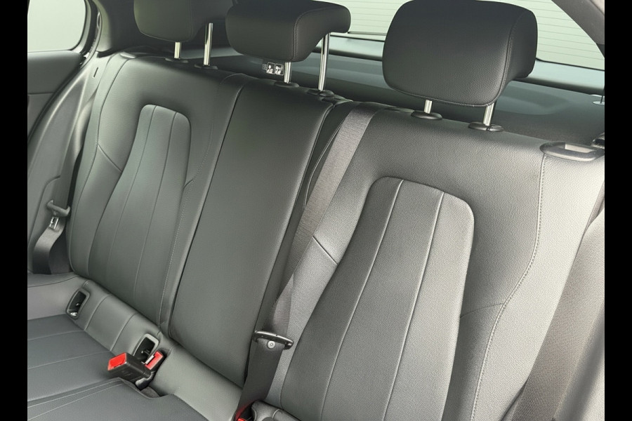Mercedes-Benz A-Klasse 250 e Business Solution Luxury Limited, leder, sfeerverlichting, trekhaak,1 e eigenaar, NL auto met nap