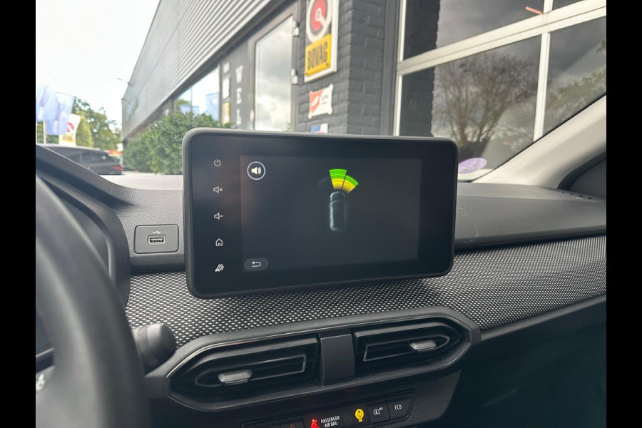 Dacia Jogger 1.0 100 ECO-G Extreme 5p, Airco, CarPlay, Bluetooth, Camera, Cruise, Trekhaak, Navi, PDC, NAP