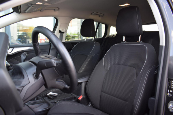Ford FOCUS Wagon 1.0 EcoBoost Hybrid Titanium | Apple CarPlay | LED | Cruise | Climate