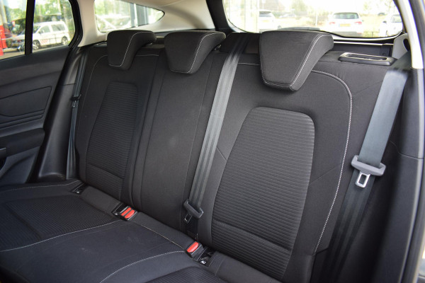 Ford FOCUS Wagon 1.0 EcoBoost Hybrid Titanium | Apple CarPlay | LED | Cruise | Climate