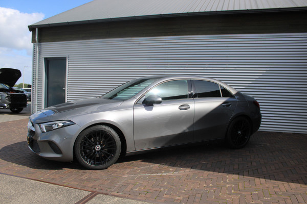 Mercedes-Benz A-Klasse 180 Business Solution