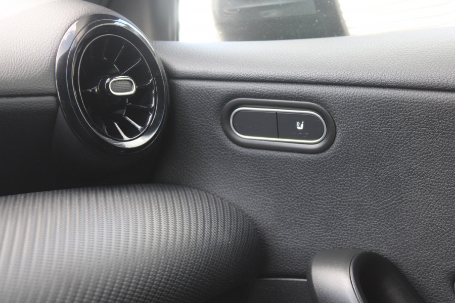Mercedes-Benz A-Klasse 180 Business Solution