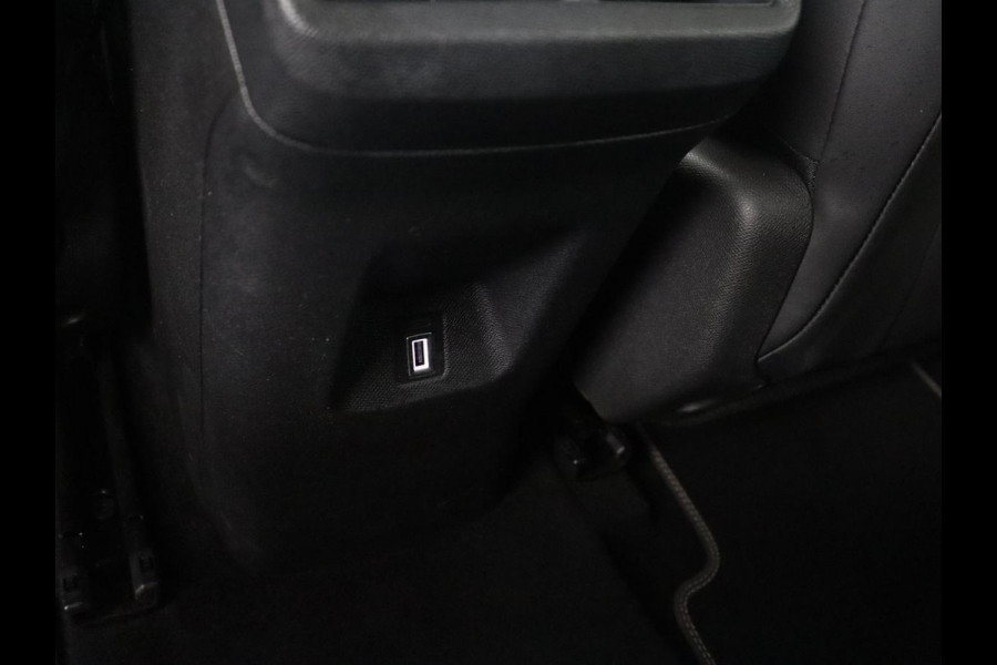 Citroën C5 1.6 Plug-in Hybrid 225 Business Plus | SOH 98,1% | Camera | Navigatie | Stoelverwarming | Apple carplay | DodeHoek ASS. |