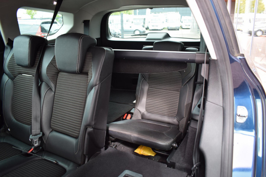 Renault Grand Scénic 1.3 TCe Intens 7p. | Trekhaak | Half Leer | Stoelverw. | Bose
