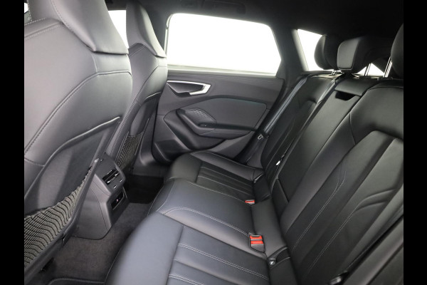 Audi A5 Avant 2.0 e-hybrid quattro S edition Quattro 367pk | Private lease vanaf €1016,- | Lederen bekleding | MMI Bijrijdersscherm | Elektrisch verstelbare voorstoel met geheugen