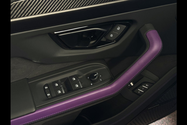 Lamborghini Urus 4.0 V8 SE 800 PK ALLE OPTIES/CARBON /AD PERSONAM/ VIOLA MITHRAS/ PANO / MASSAGE phev . Viola Mithras