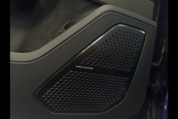 Lamborghini Urus 4.0 V8 SE 800 PK ALLE OPTIES/CARBON /AD PERSONAM/ VIOLA MITHRAS/ PANO / MASSAGE phev . Viola Mithras