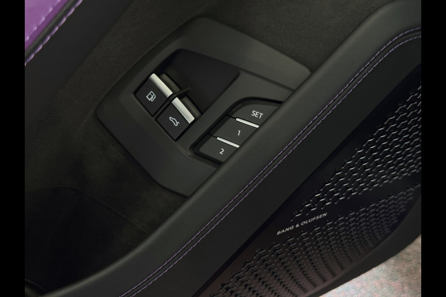 Lamborghini Urus 4.0 V8 SE 800 PK ALLE OPTIES/CARBON /AD PERSONAM/ VIOLA MITHRAS/ PANO / MASSAGE phev . Viola Mithras