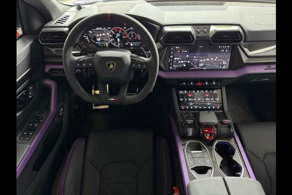 Lamborghini Urus 4.0 V8 SE 800 PK ALLE OPTIES/CARBON /AD PERSONAM/ VIOLA MITHRAS/ PANO / MASSAGE phev . Viola Mithras