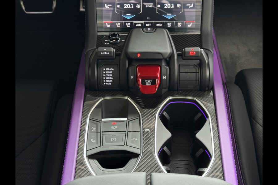 Lamborghini Urus 4.0 V8 SE 800 PK ALLE OPTIES/CARBON /AD PERSONAM/ VIOLA MITHRAS/ PANO / MASSAGE phev . Viola Mithras
