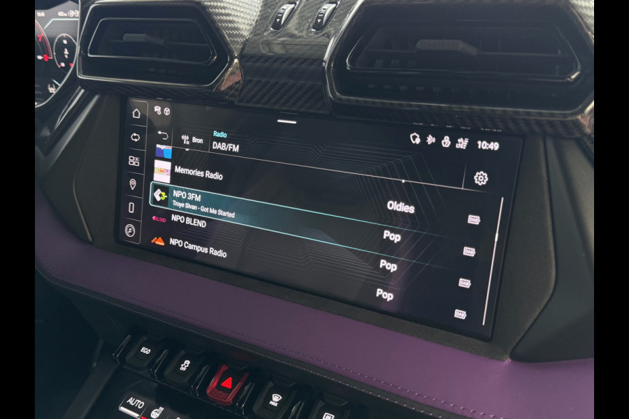 Lamborghini Urus 4.0 V8 SE 800 PK ALLE OPTIES/CARBON /AD PERSONAM/ VIOLA MITHRAS/ PANO / MASSAGE phev . Viola Mithras