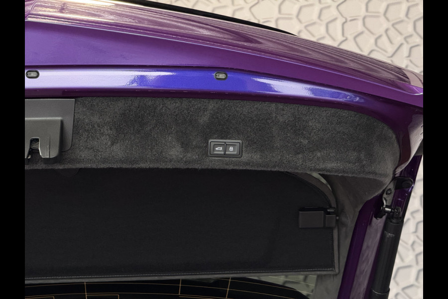 Lamborghini Urus 4.0 V8 SE 800 PK ALLE OPTIES/CARBON /AD PERSONAM/ VIOLA MITHRAS/ PANO / MASSAGE phev . Viola Mithras