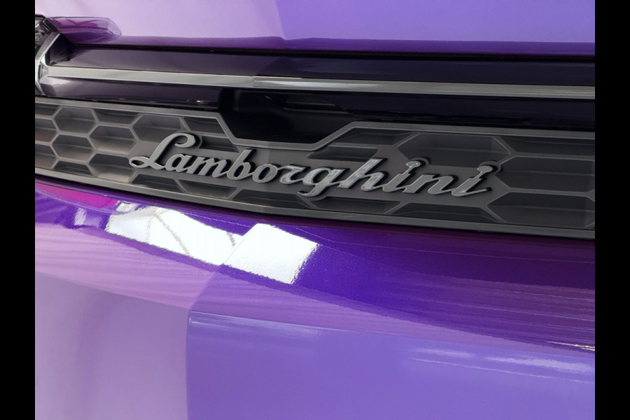 Lamborghini Urus 4.0 V8 SE 800 PK ALLE OPTIES/CARBON /AD PERSONAM/ VIOLA MITHRAS/ PANO / MASSAGE phev . Viola Mithras