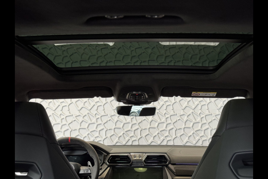 Lamborghini Urus 4.0 V8 SE 800 PK ALLE OPTIES/CARBON /AD PERSONAM/ VIOLA MITHRAS/ PANO / MASSAGE phev . Viola Mithras