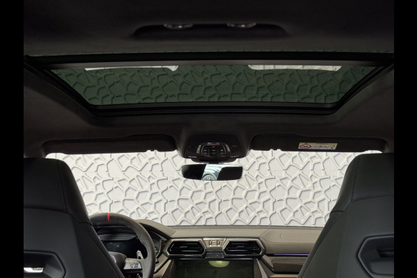 Lamborghini Urus 4.0 V8 SE 800 PK ALLE OPTIES/CARBON /AD PERSONAM/ VIOLA MITHRAS/ PANO / MASSAGE phev . Viola Mithras