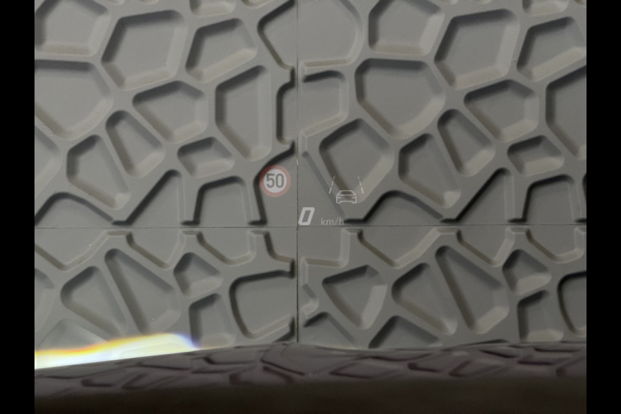 Lamborghini Urus 4.0 V8 SE 800 PK ALLE OPTIES/CARBON /AD PERSONAM/ VIOLA MITHRAS/ PANO / MASSAGE phev . Viola Mithras