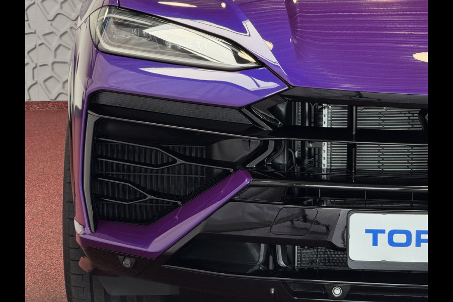 Lamborghini Urus 4.0 V8 SE 800 PK ALLE OPTIES/CARBON /AD PERSONAM/ VIOLA MITHRAS/ PANO / MASSAGE phev . Viola Mithras