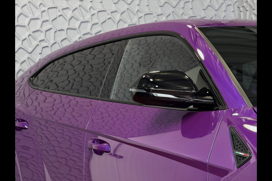 Lamborghini Urus 4.0 V8 SE 800 PK ALLE OPTIES/CARBON /AD PERSONAM/ VIOLA MITHRAS/ PANO / MASSAGE phev . Viola Mithras
