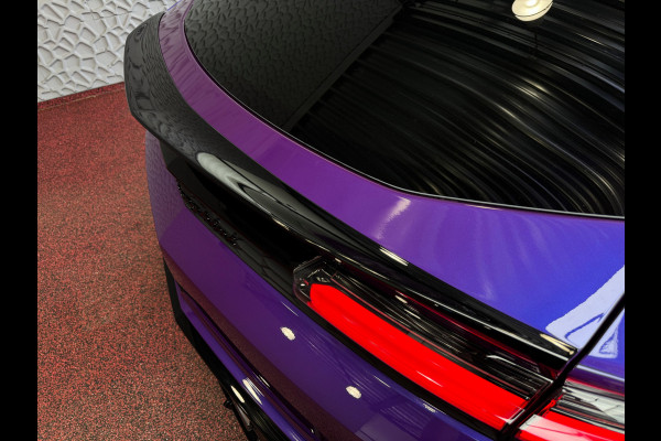 Lamborghini Urus 4.0 V8 SE 800 PK ALLE OPTIES/CARBON /AD PERSONAM/ VIOLA MITHRAS/ PANO / MASSAGE phev . Viola Mithras