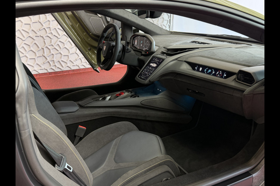 Lamborghini Revuelto 6.5 V12 1015 PK AD PERSONAM 05/2026