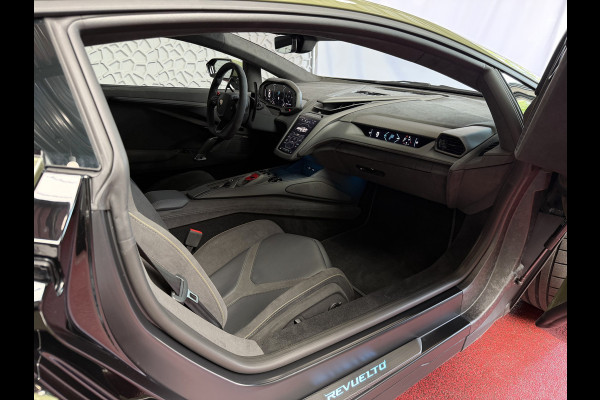 Lamborghini Revuelto 6.5 V12 1015 PK AD PERSONAM 05/2026
