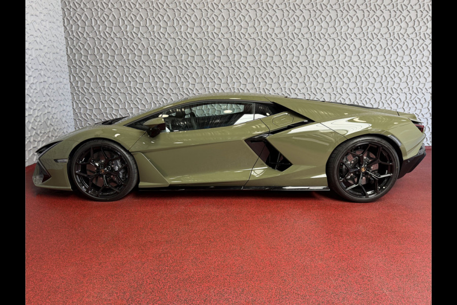 Lamborghini Revuelto 6.5 V12 1015 PK AD PERSONAM 05/2026