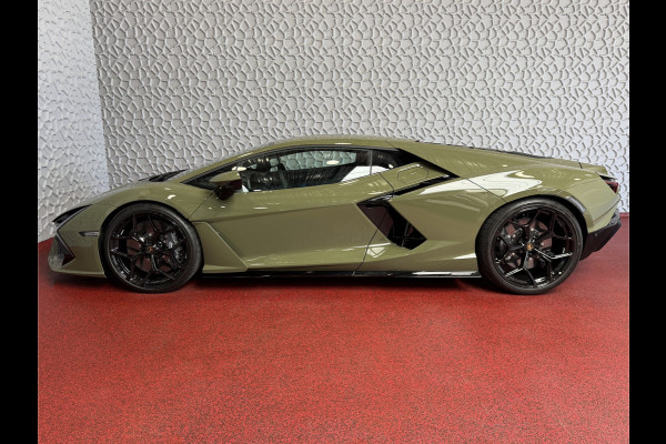 Lamborghini Revuelto 6.5 V12 1015 PK AD PERSONAM 05/2026