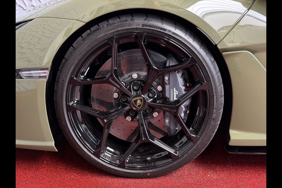 Lamborghini Revuelto 6.5 V12 1015 PK AD PERSONAM 05/2026