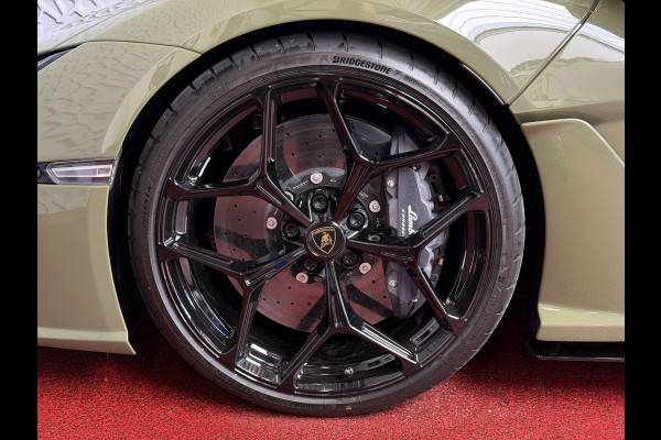 Lamborghini Revuelto 6.5 V12 1015 PK AD PERSONAM 05/2026