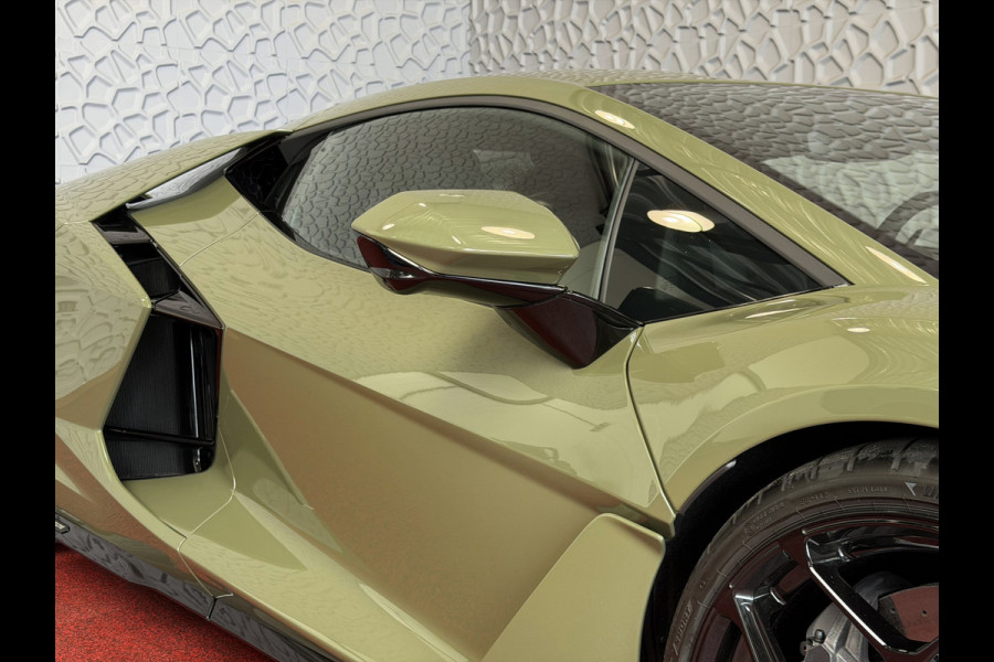 Lamborghini Revuelto 6.5 V12 1015 PK AD PERSONAM 05/2026