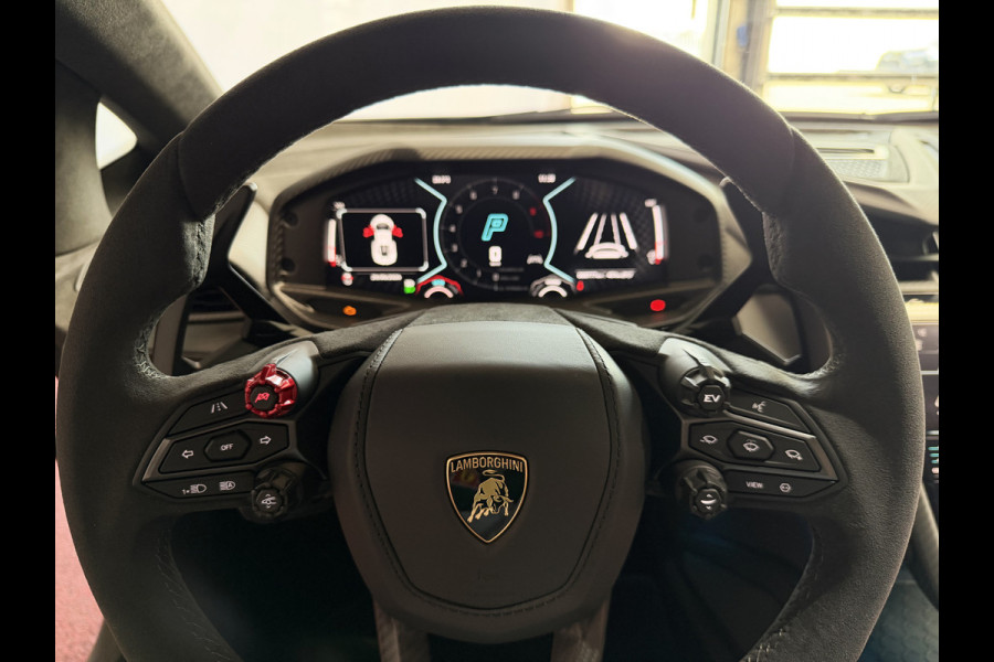 Lamborghini Revuelto 6.5 V12 1015 PK AD PERSONAM 05/2026
