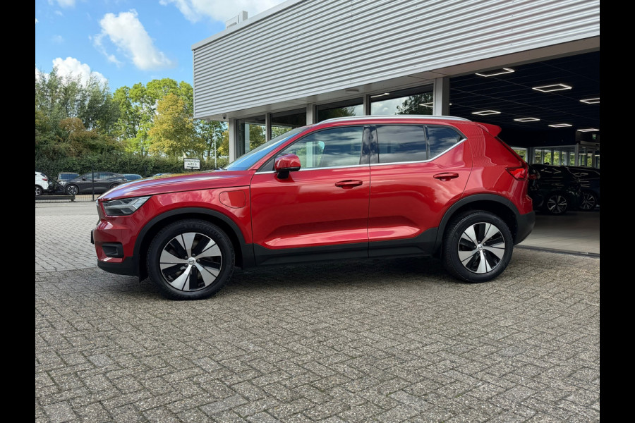 Volvo XC40 1.5 T4 Recharge | Navi | Cruise |Camera | Clima | 18"Lichtmetaal.