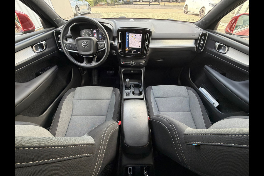 Volvo XC40 1.5 T4 Recharge | Navi | Cruise |Camera | Clima | 18"Lichtmetaal.