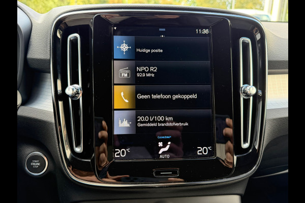 Volvo XC40 1.5 T4 Recharge | Navi | Cruise |Camera | Clima | 18"Lichtmetaal.