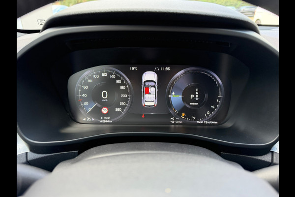 Volvo XC40 1.5 T4 Recharge | Navi | Cruise |Camera | Clima | 18"Lichtmetaal.