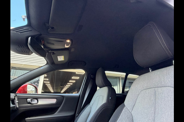Volvo XC40 1.5 T4 Recharge | Navi | Cruise |Camera | Clima | 18"Lichtmetaal.